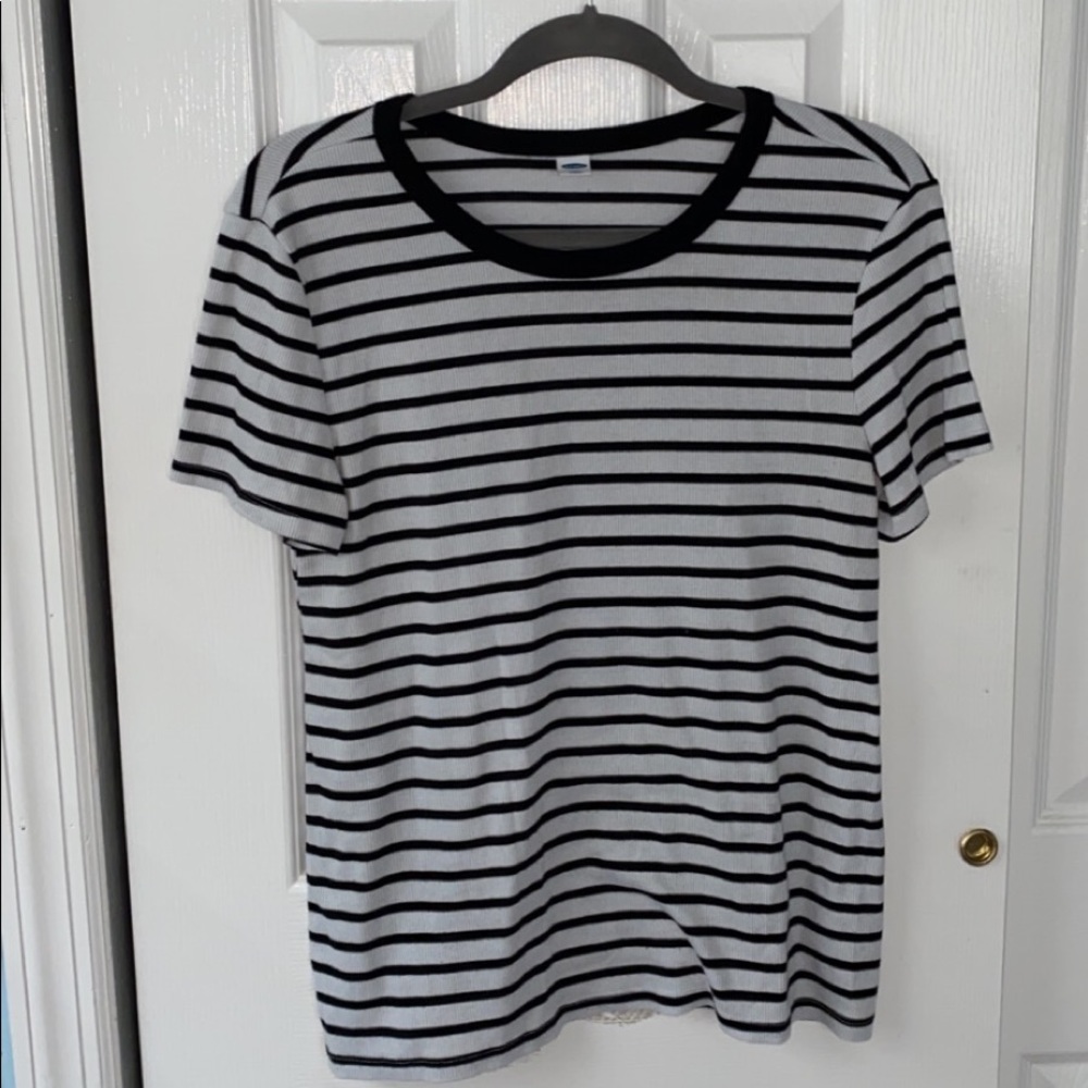 Black&White Striped Short Sleeve Shirt